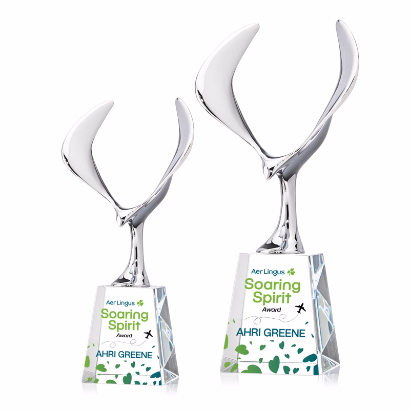 Maverick Eagle VividPrint™ Award on Celestina Base - Clear