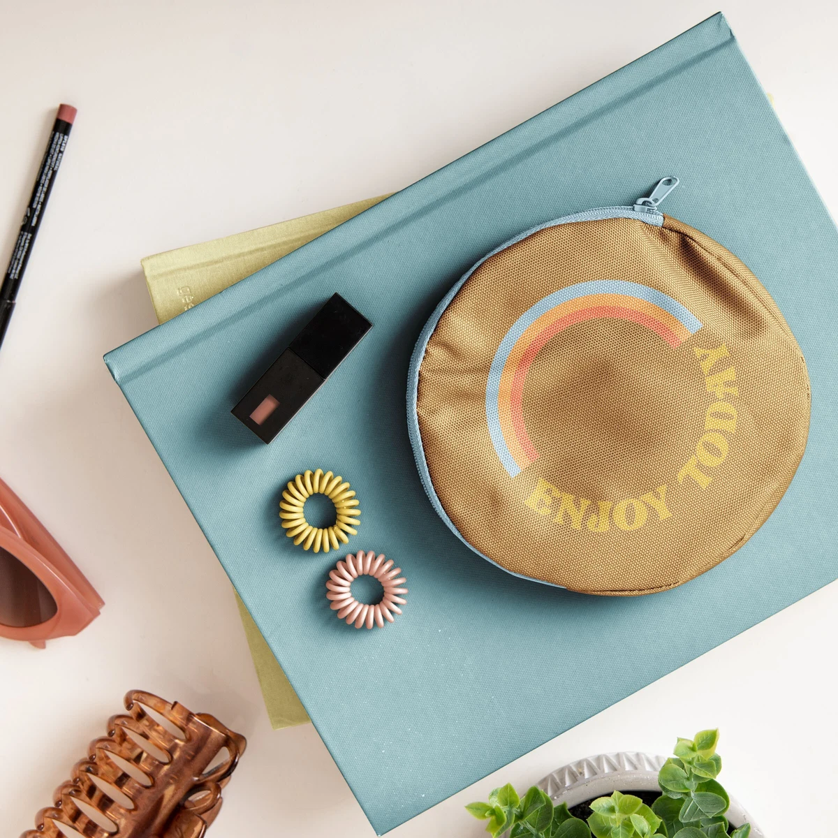 PANCAKE POUCH - 4CP POLY 1