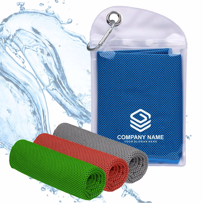 Cooling Towel with Pouch and Carabiner Clip