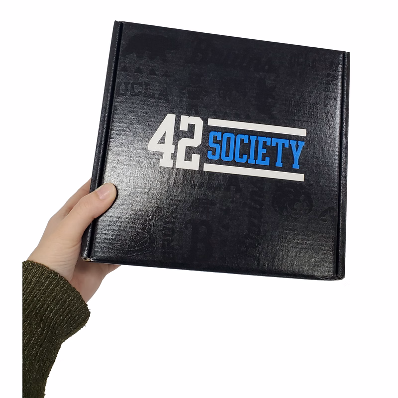 8" X 8" X 4" - E-Flute Outside Tuck Box