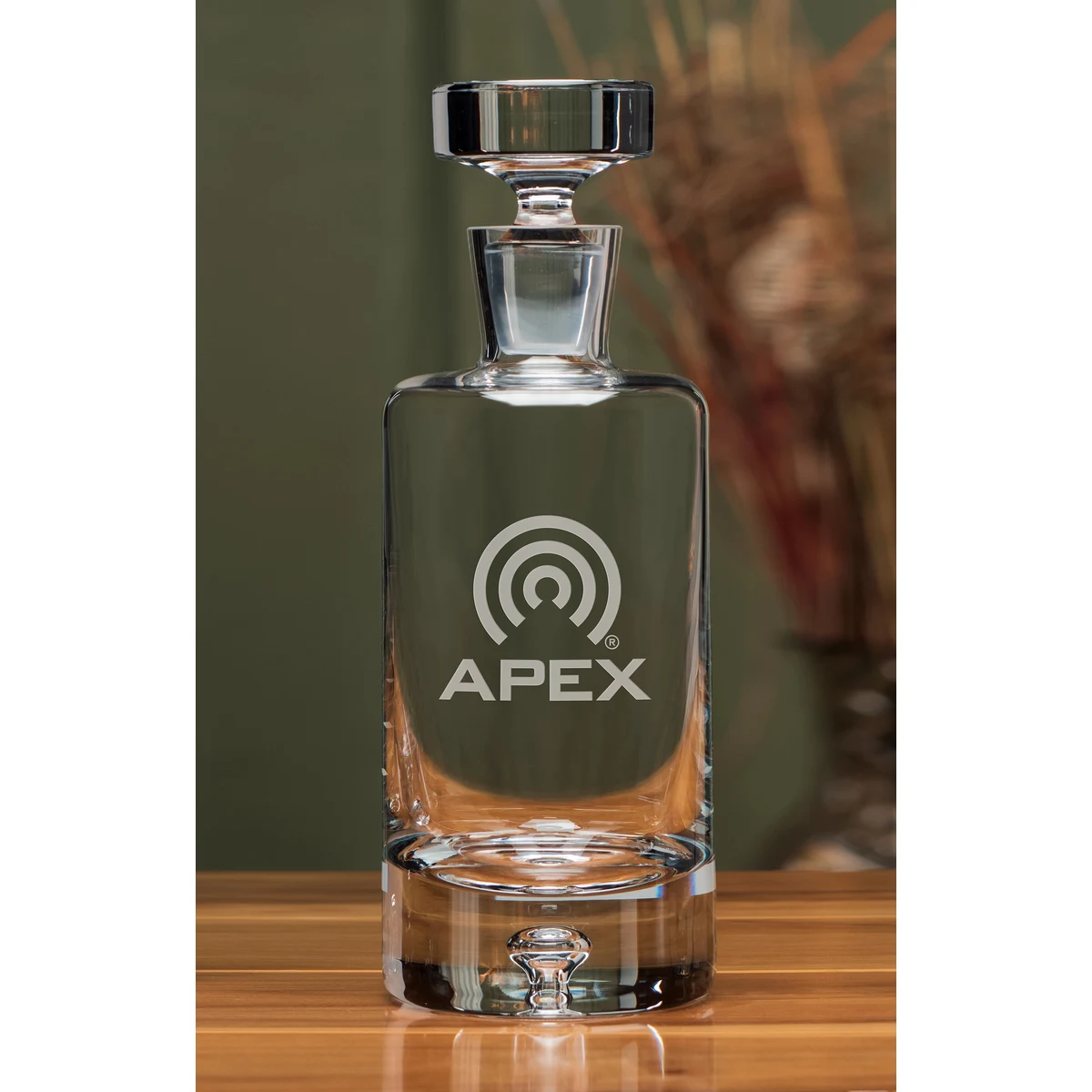 Deluxe Decanter 1