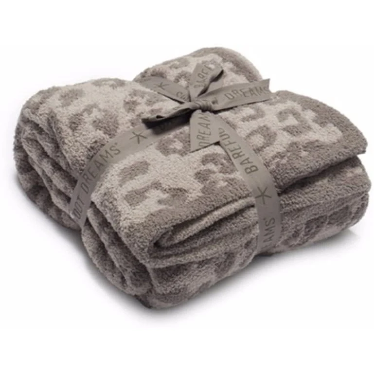 Jacquard Leopard Blanket 1