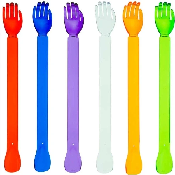 Plastic Back Scratcher With Shoe Horn 1