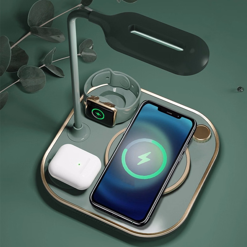 15W Fast Wireless Charging Station