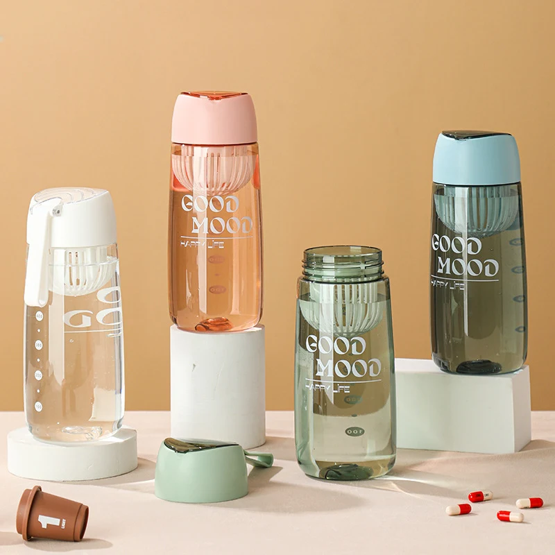 Customized plastic cup with built-in medicine box 1
