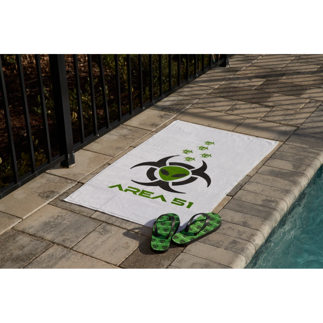 MaxxColor White Junior Beach Towel ( 24" x 42" ) 1
