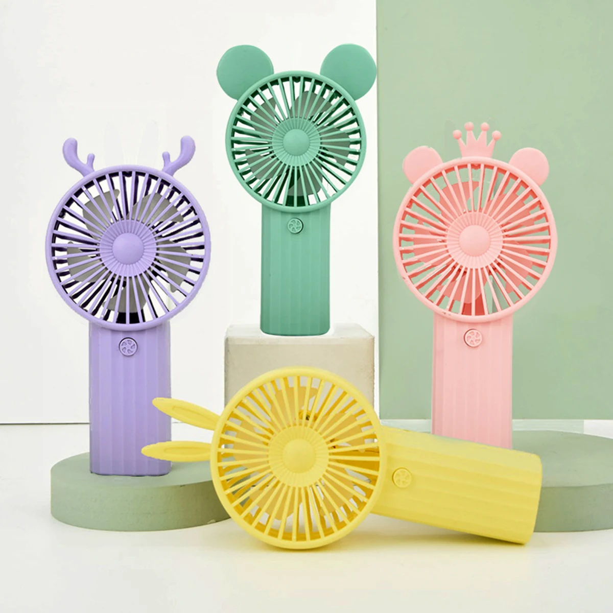 Hand-held Small Fan With Power Bank 1