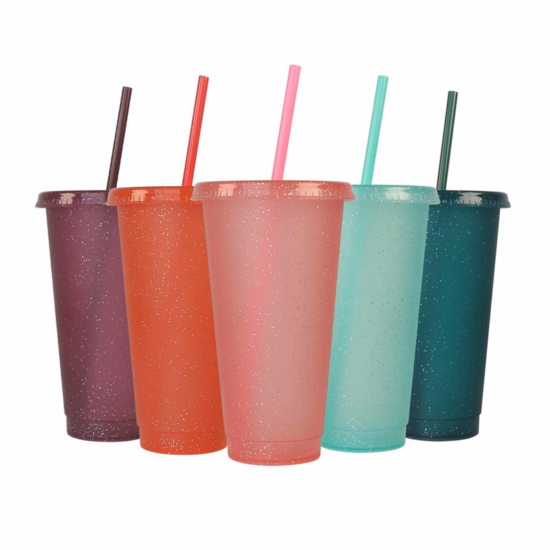 25 Oz Single-layer plastic water cup with shimmering glitter
