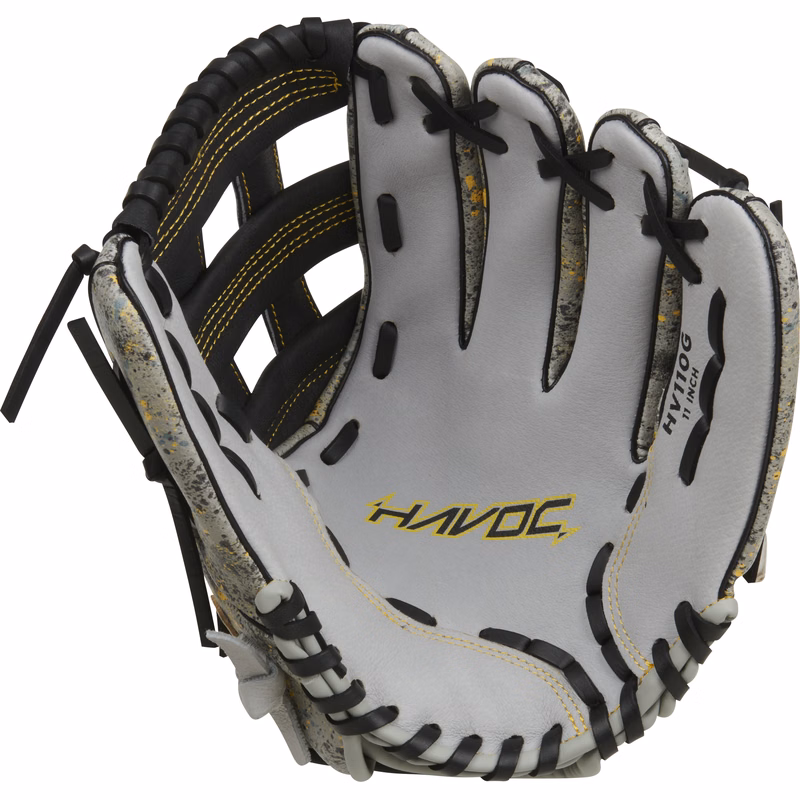 Easton Havoc 11 in Baseball Glove,