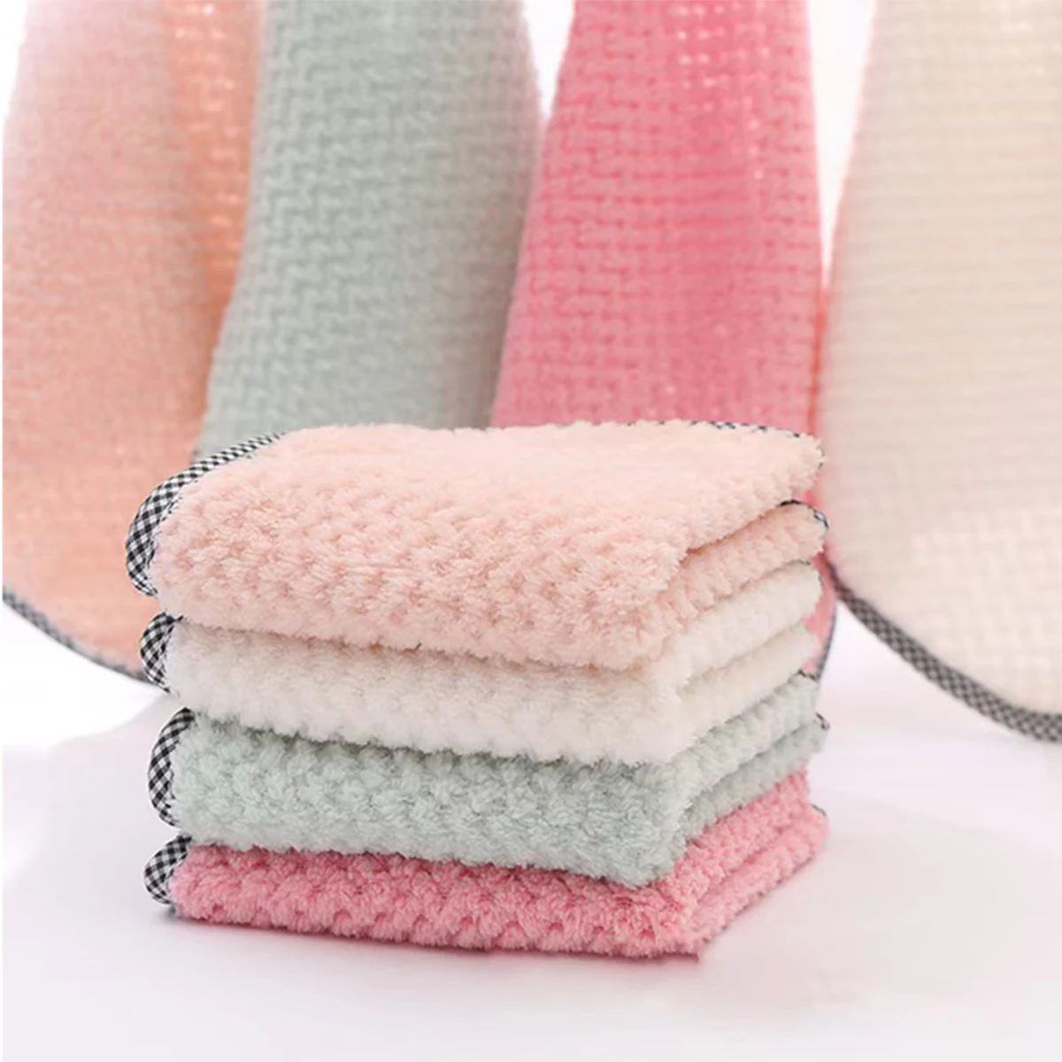 Kitchen Non-Stick Dishwashing Cloth PineApples Towel 1