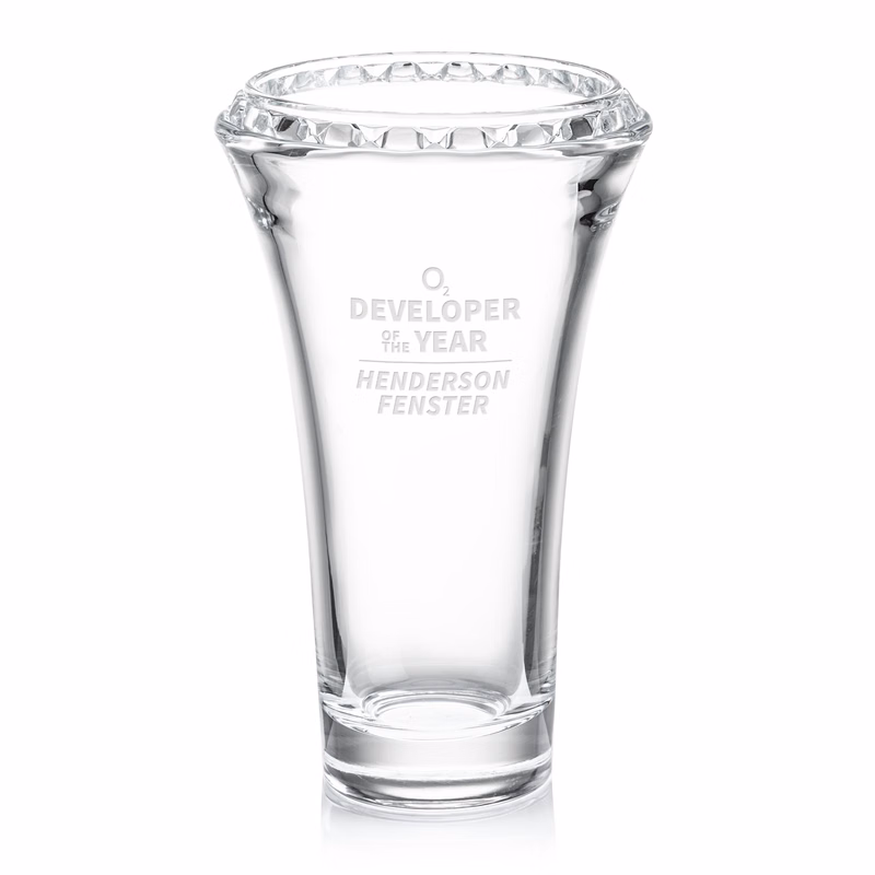 Konnick Vase