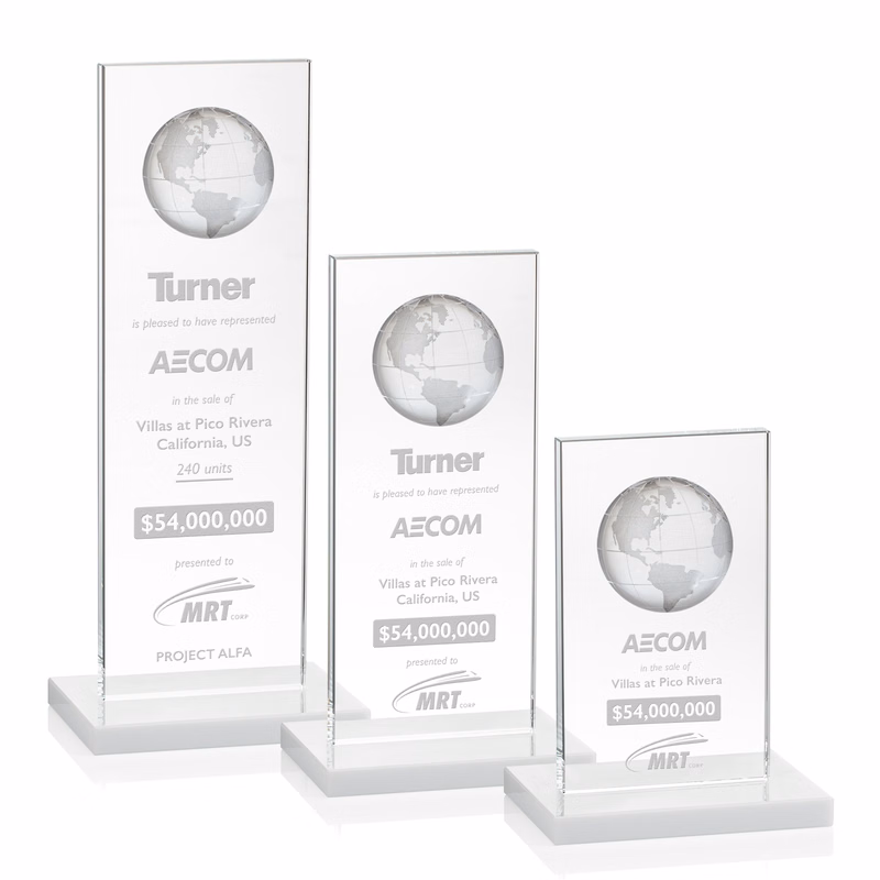 Brannigan Globe Award - White