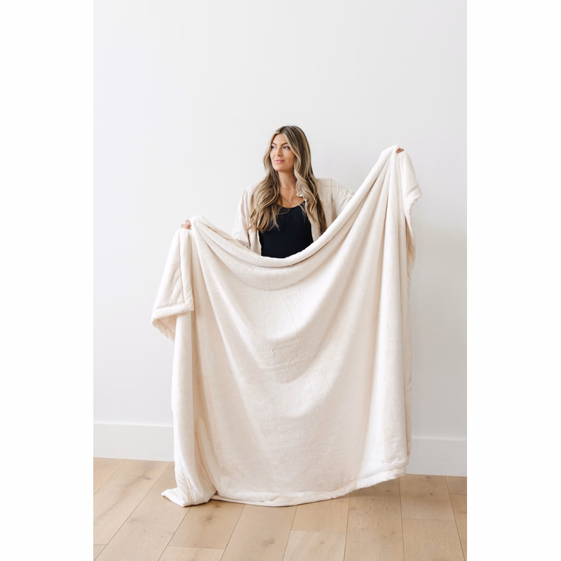 Lush Natural-XL Luxury Blanket (60x80)