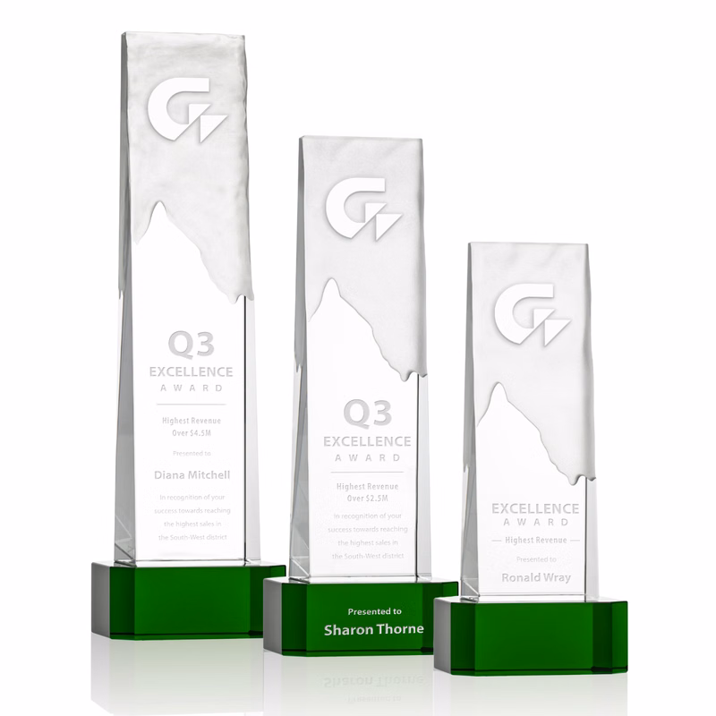 Rushmore Award on Base - Green