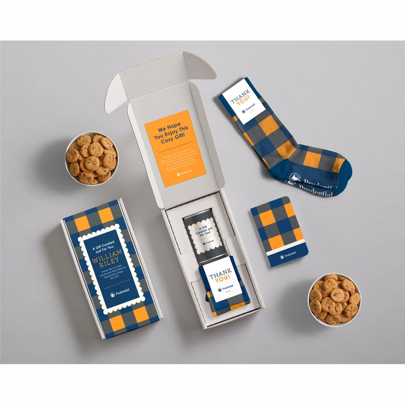 Small Cozy Gift Box
