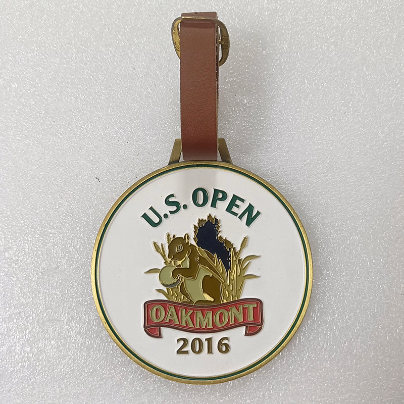 Round Golf Bag Tag