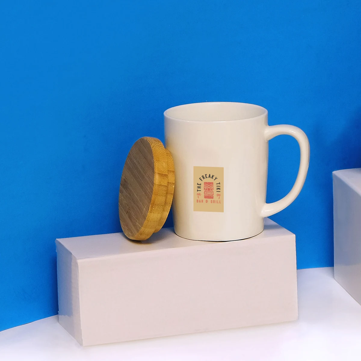 Chic Mug With Bamboo Lid 1