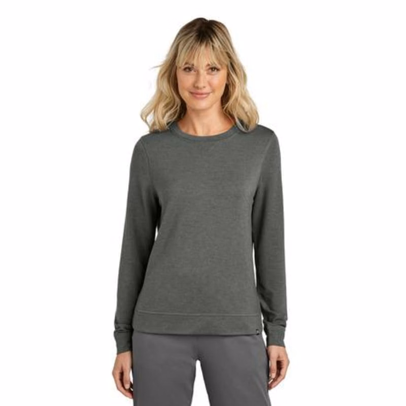 TravisMathew Women's Long Weekend Crew