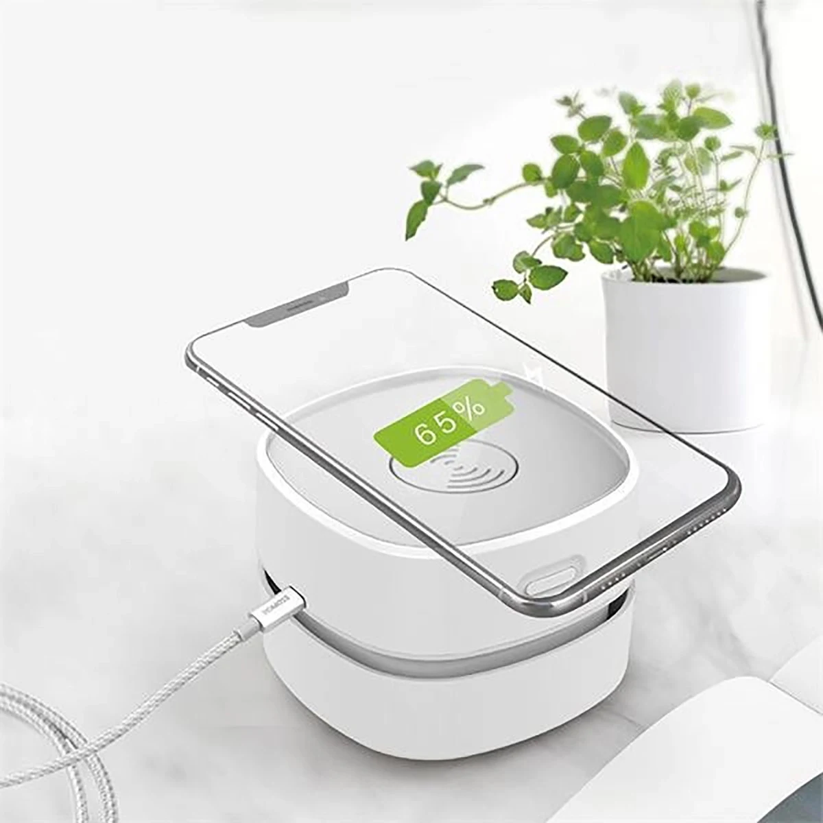 Wireless Phone Charging Desk Vacuum Cleaner 1