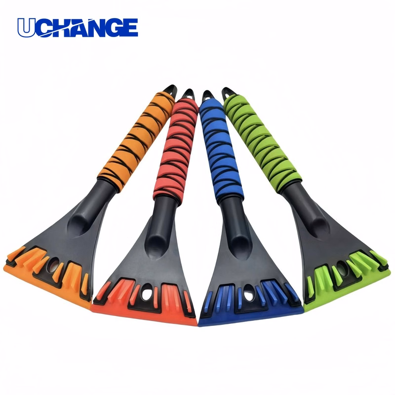 Multifunctional Snow Shovel Tool for Emergencies