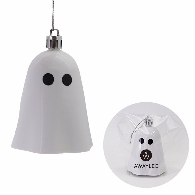 Adorable White Ghost Decor For Halloween