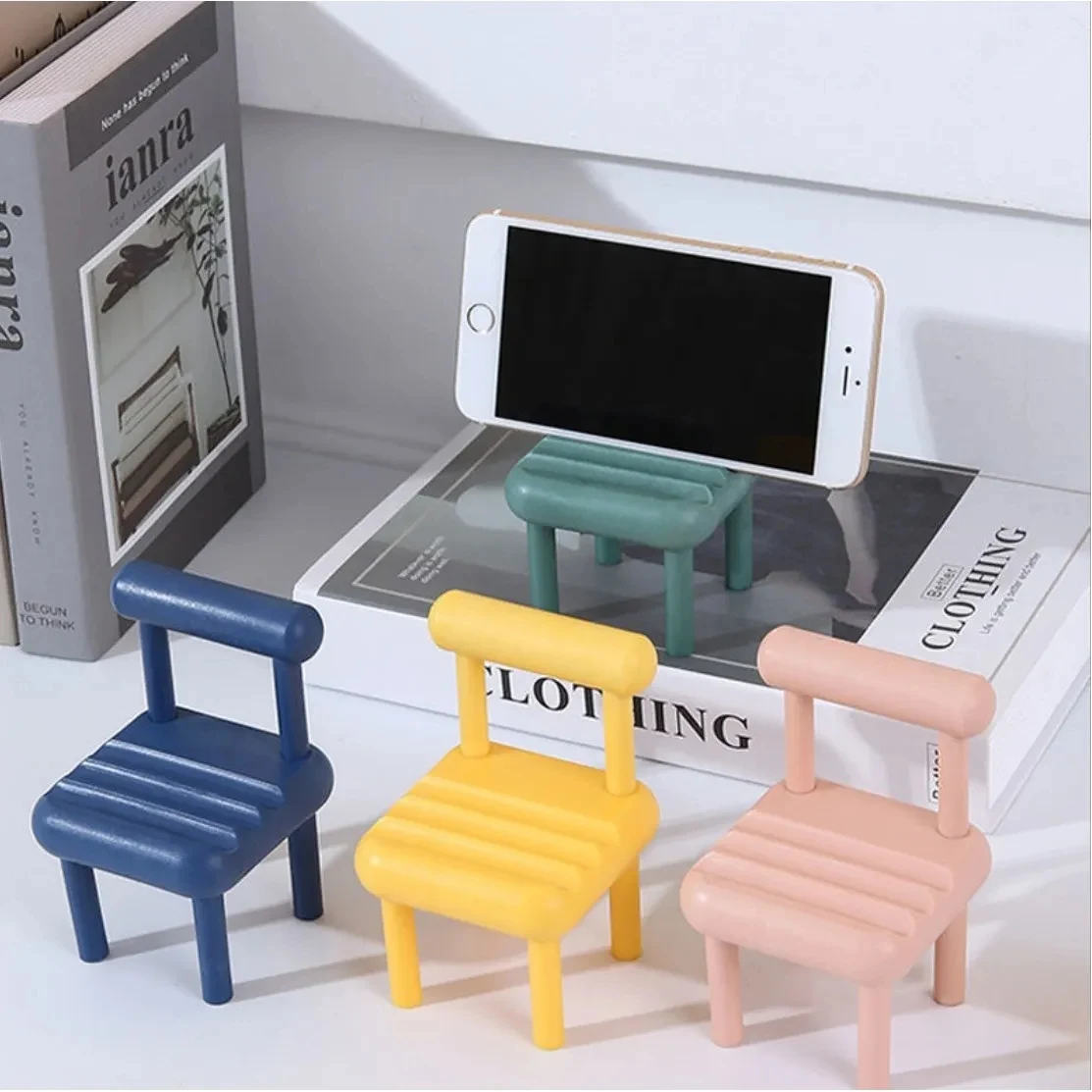 2 1/3" Creative Desk Ornament/Chair Shape Mobile Phone Stand 1