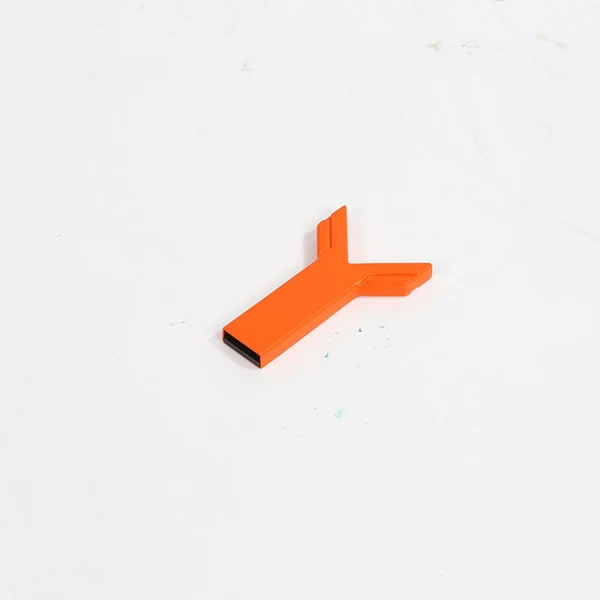 Lightweight Casing UDP USB Drive with Removable Covering 1