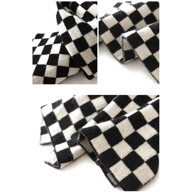 Checkerboard Knitted Scarf 1