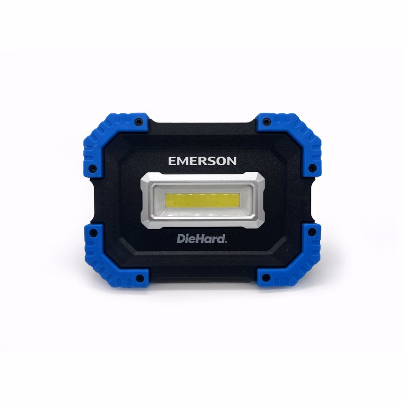 Rechargeable 1500 Lumen Utility Light and Power Bank