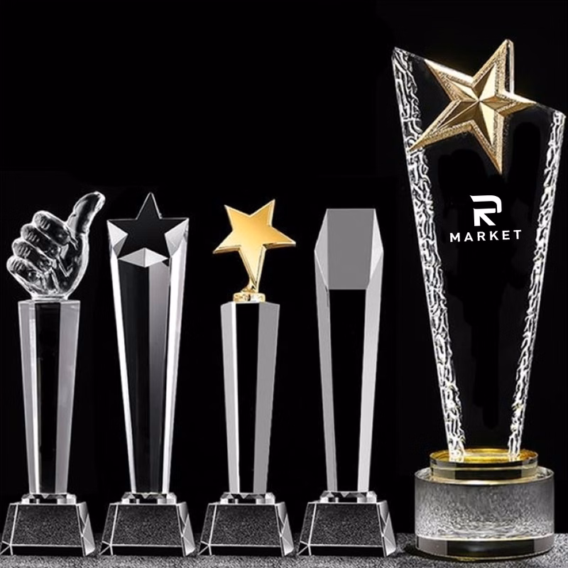 Crystal Glass Trophy to display golf ball trophy on desks