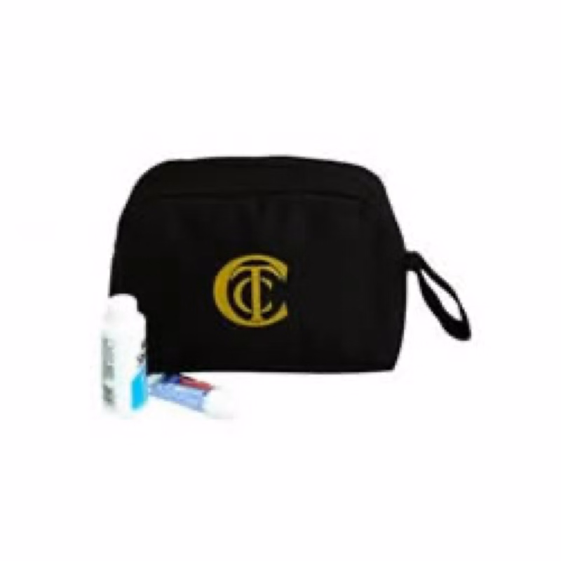 600 Denier Polyester Travel Pouch