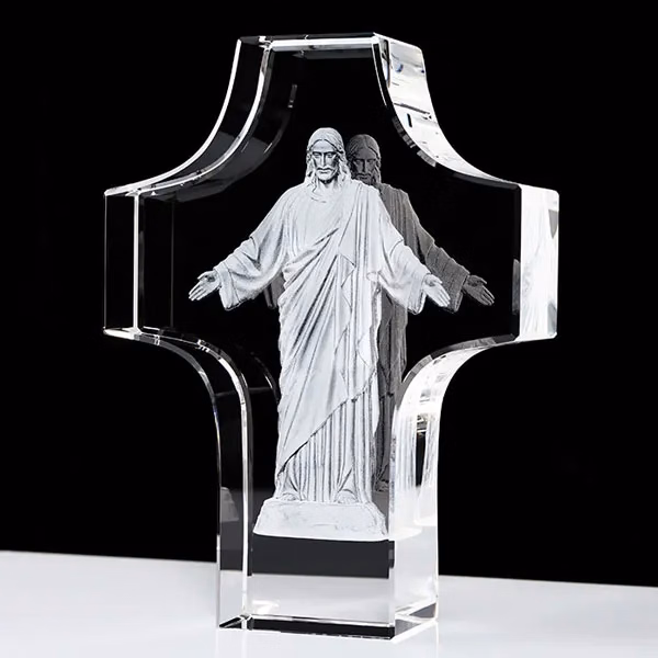 Standing Crystal Jesus Cross