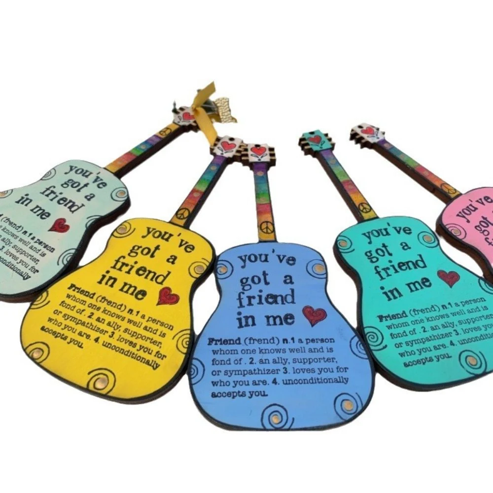 Guitar Shape Wooden Tag 1