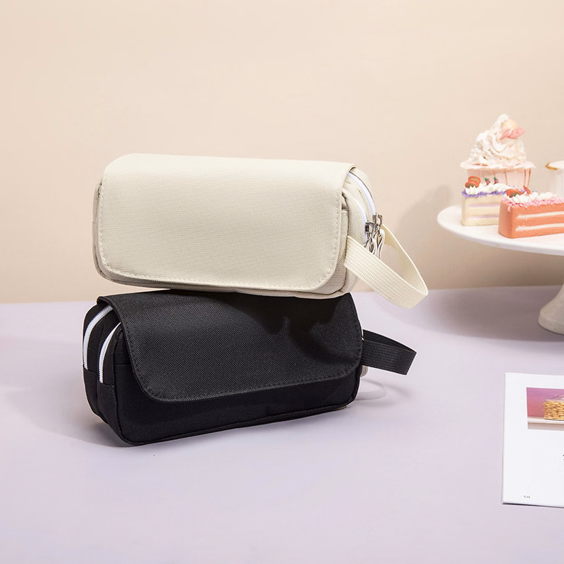Portable Large Capacity Pen Bag