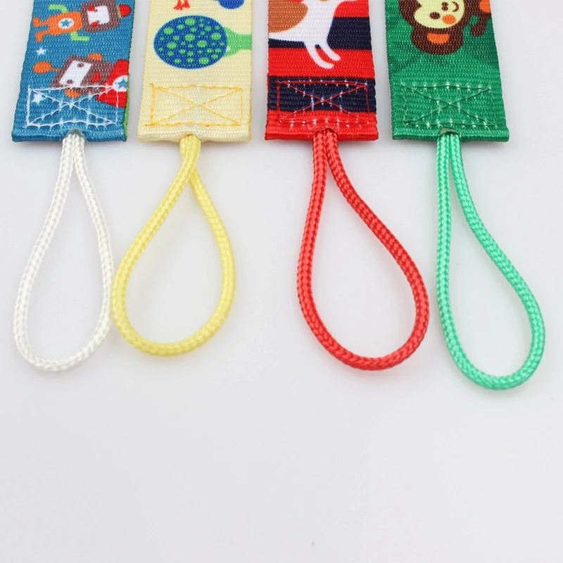 Pacifier chain 1