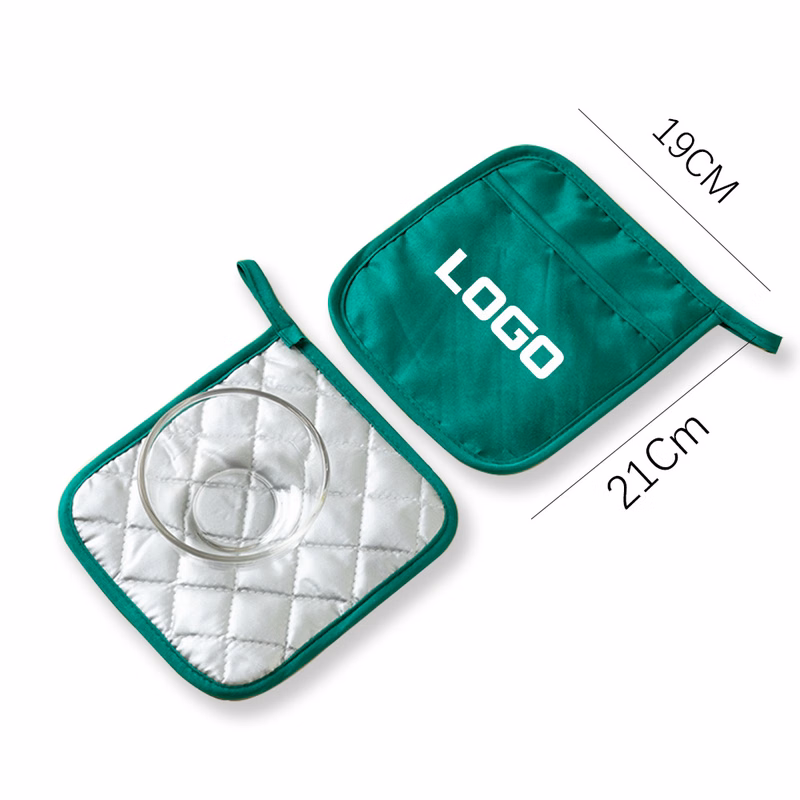 Resistant Oven Mitt