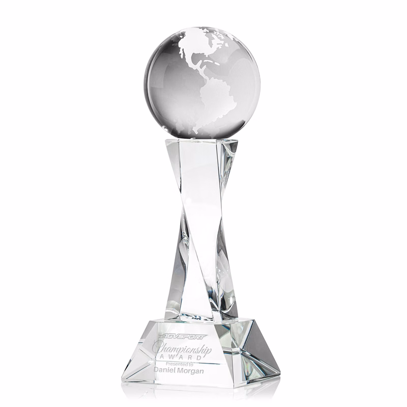 Globe Award on Langport Base - Clear