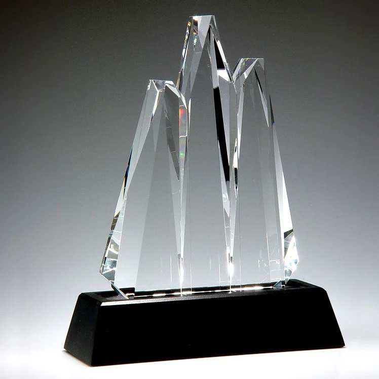 Unique Premium Summit Crystal Award 1