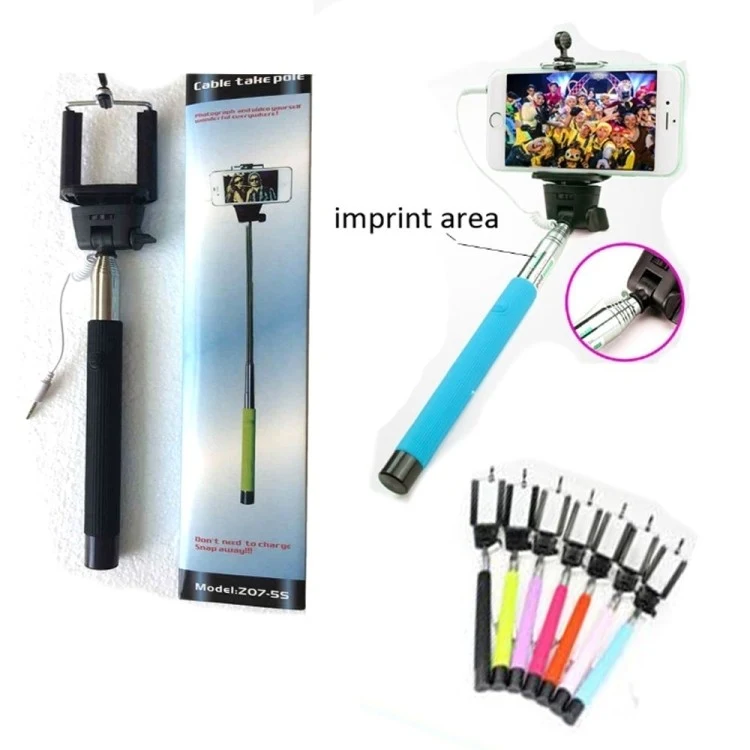 Wired Extendable Selfie Stick 1