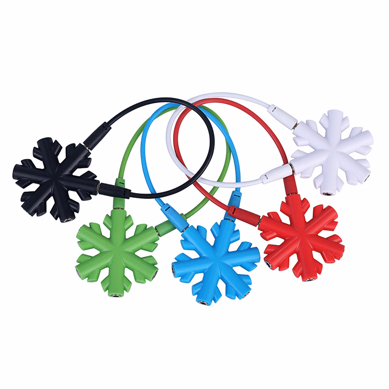 Snowflake Shaped Headphone Splitter