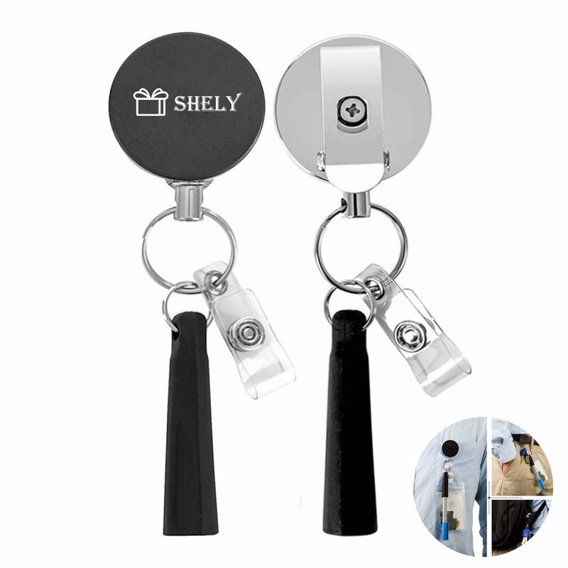 Metal retractable keychain with pen holder