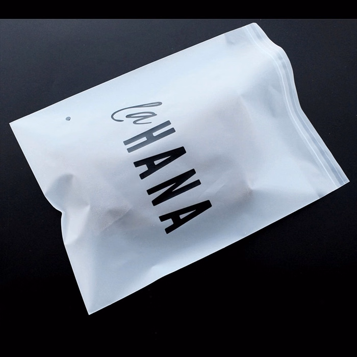 100% Biodegradable Lip & Tape Self Seal Bag