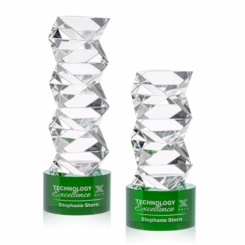 Callucci Award on Marvel Base - Green