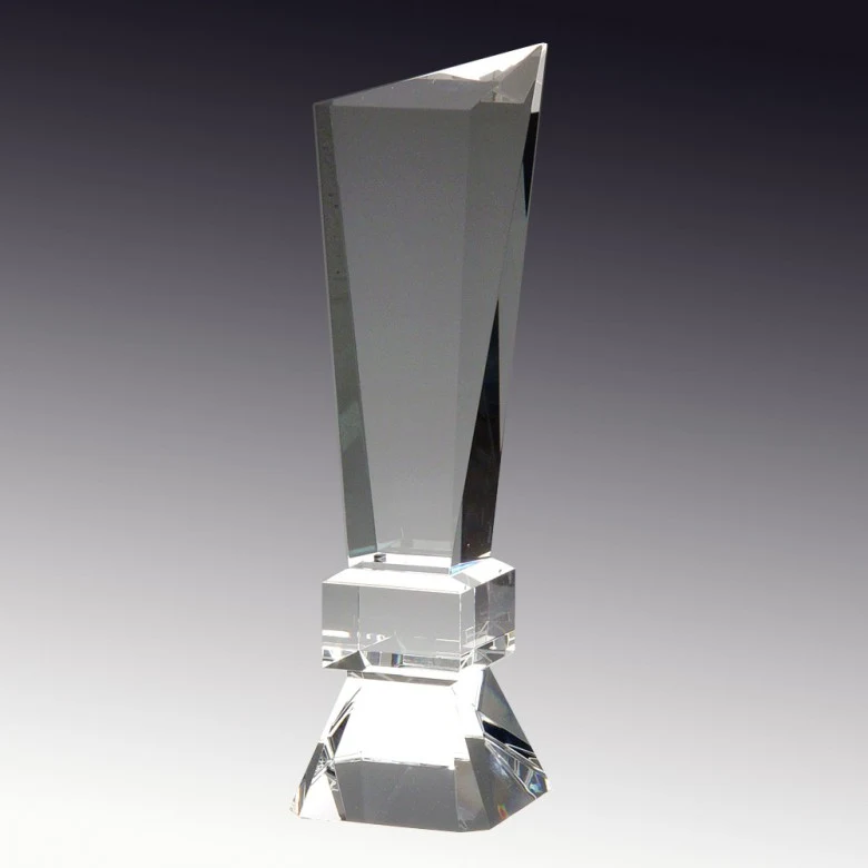 Vanguard Crystal Award 13.5" 1