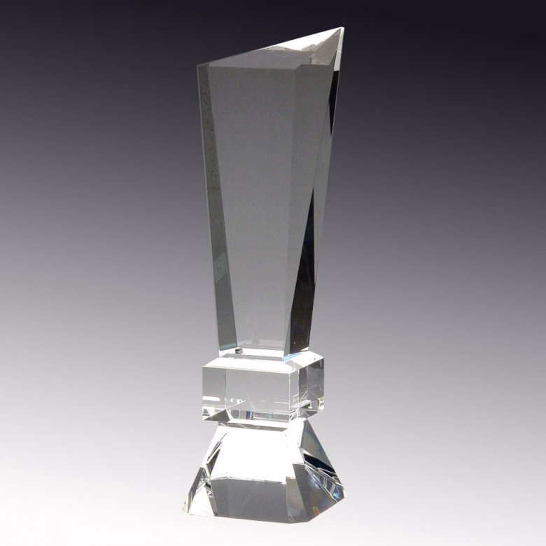 Vanguard Crystal Award 13.5"