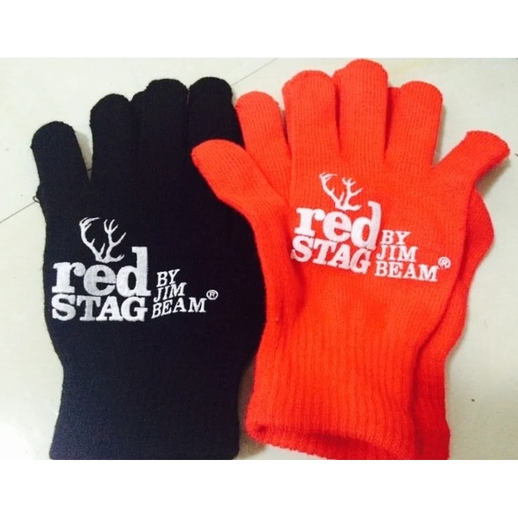 Knitted glove 1