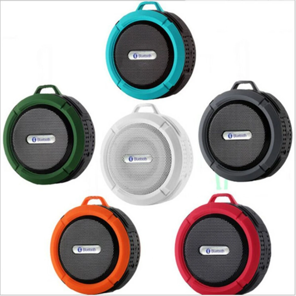Bluetooth Speaker With Carabiner 1