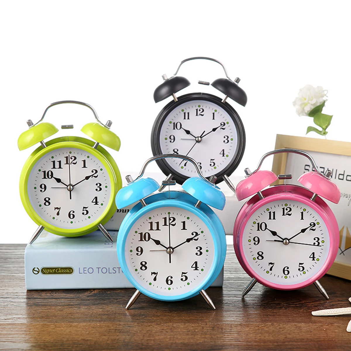 Classic Alarm Clock 1