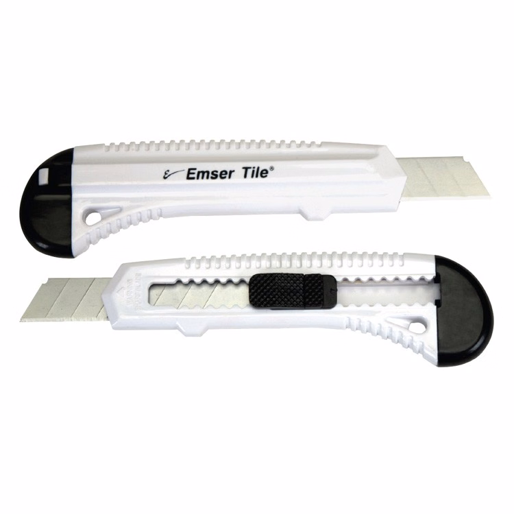 Utility Knife w/Segmented Blades