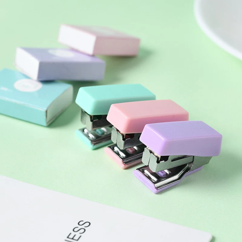 Macaron Color Stapler 1